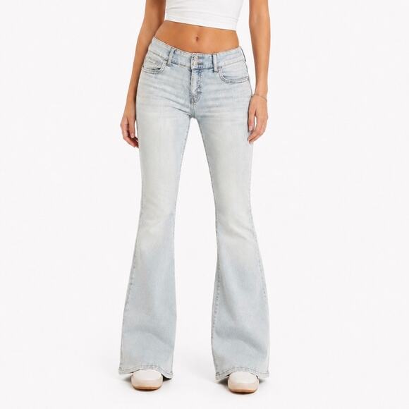 Aeropostale Denim - Aeropostale Low Rise Flare Jeans Light Wash Y2K Stretch Denim Size 14R